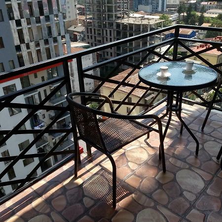 Apartamento Flat in Batumi city centre Exterior foto